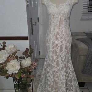 Maggie Sottero Lace Wedding Dress